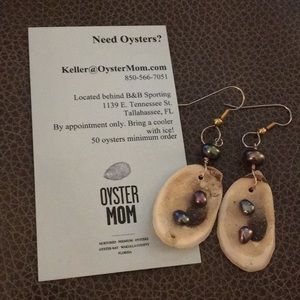 Oyster shell pearl boho earrings